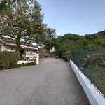 Casinha De Ferias No Campo - Quintinha Dos Cavalos - Arruda Dos Vinhos 度假居 *