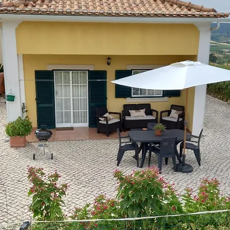 Casinha De Ferias No Campo - Quintinha Dos Cavalos - Arruda Dos Vinhos Feriehus *